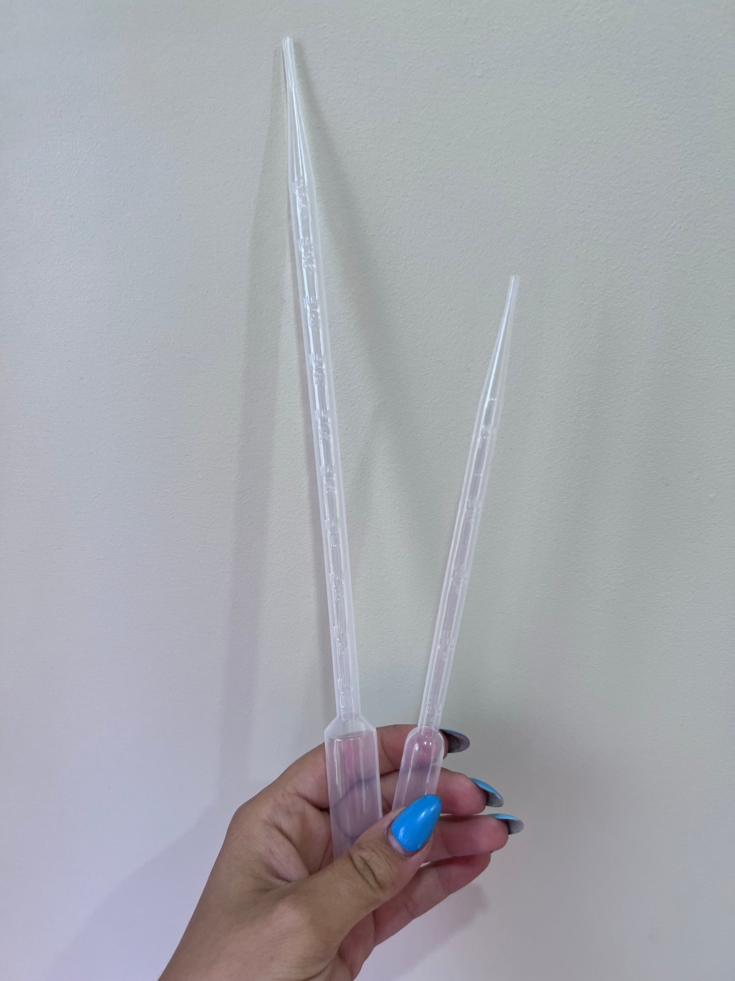 Pipette for fertilizer dosing